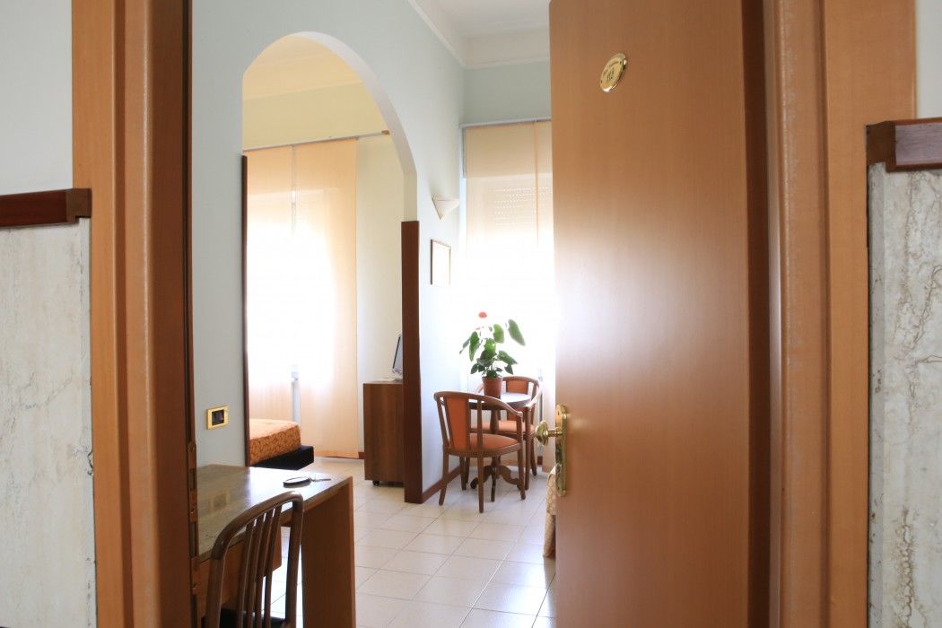 Hotel Calabresi 산베네데토델트론토 외부 사진