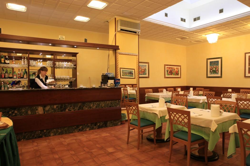 Hotel Calabresi 산베네데토델트론토 외부 사진